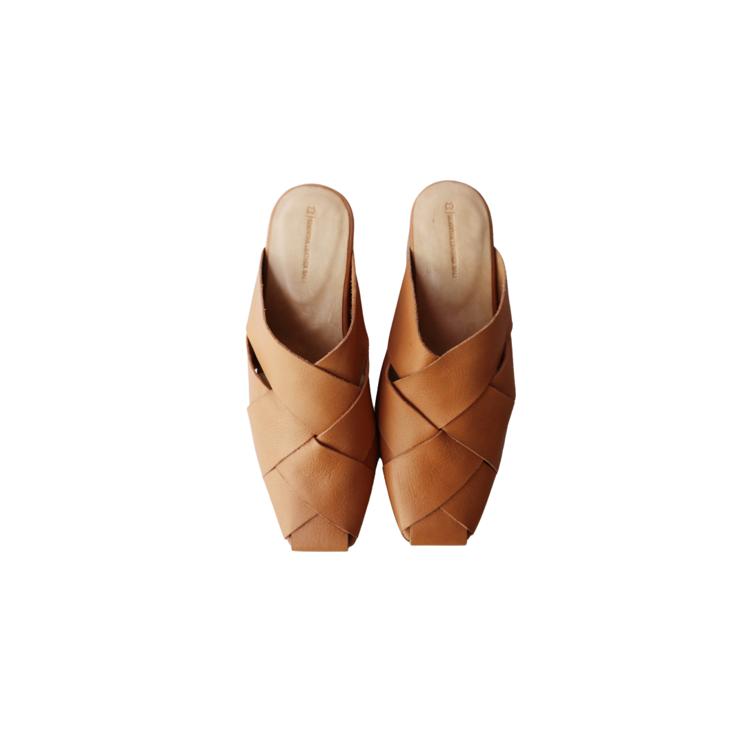YOLA Woven Heels