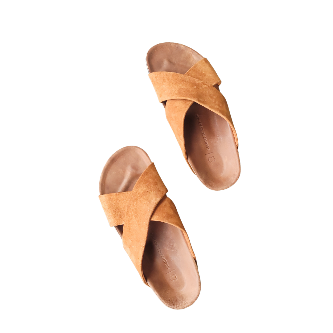 LYN Suede Sandals - Golden Tan