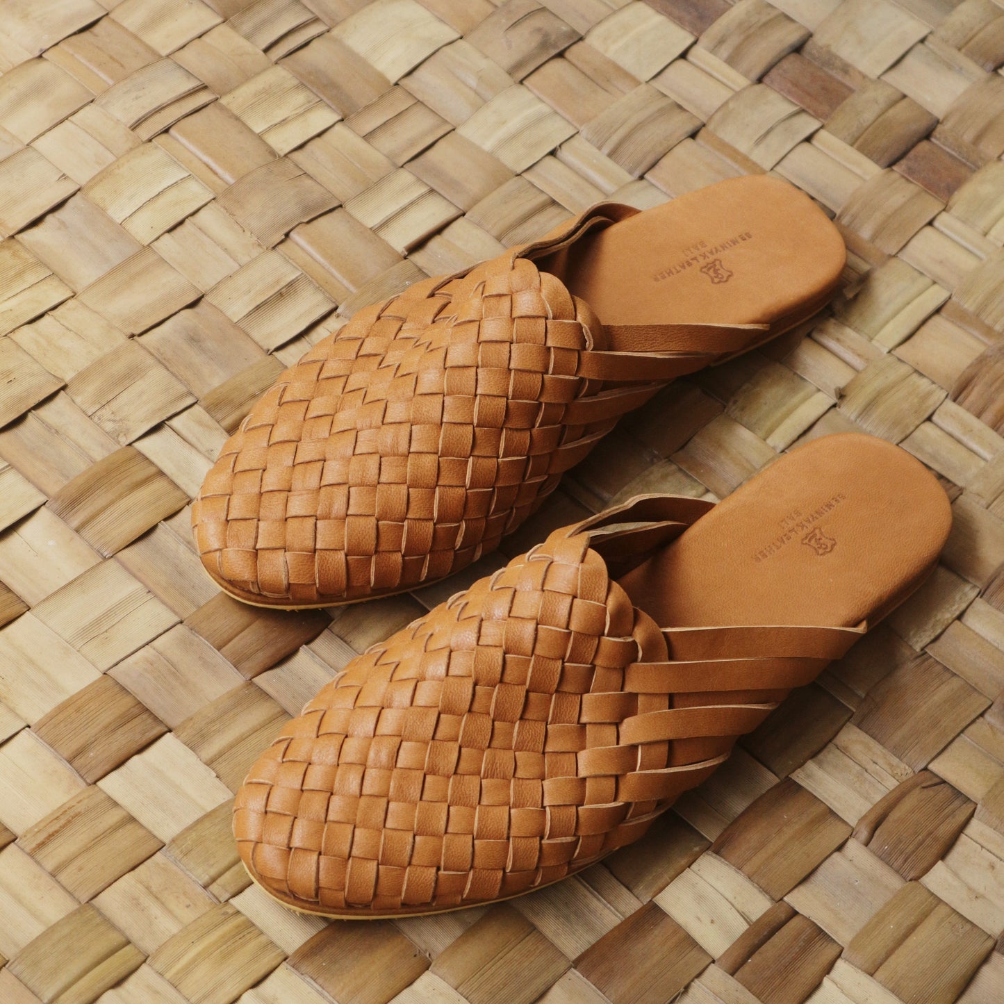 suri-handmade-woven-genuine-leather-mules-shoes-seminyak-leather-bali-honey-tan